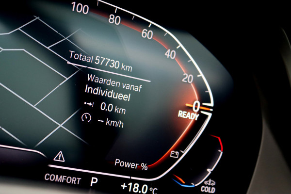 BMW X5 xDrive40d M-Sport High Executive | Panoramadak | ACC | Leder | Memory | Camera | Trekhaak | Harman/Kardon | 22'' inch | Sport-uitlaatsysteem M |