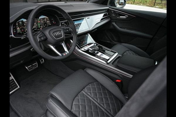 Audi Q8 60 TFSI e quattro Pro Line S Competition | B&O advanced | Audi exclusive | 5 jaar garantie | Panoramadak | massage stoelen | 4 wiel besturing | Alcantara hemel | Soft-close | Elektr. Trekhaak | Achteras besturing | Oled achterlichten