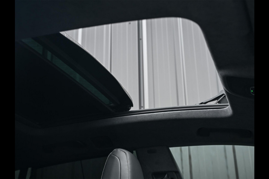 Audi Q8 60 TFSI e quattro Pro Line S Competition | B&O advanced | Audi exclusive | 5 jaar garantie | Panoramadak | massage stoelen | 4 wiel besturing | Alcantara hemel | Soft-close | Elektr. Trekhaak | Achteras besturing | Oled achterlichten