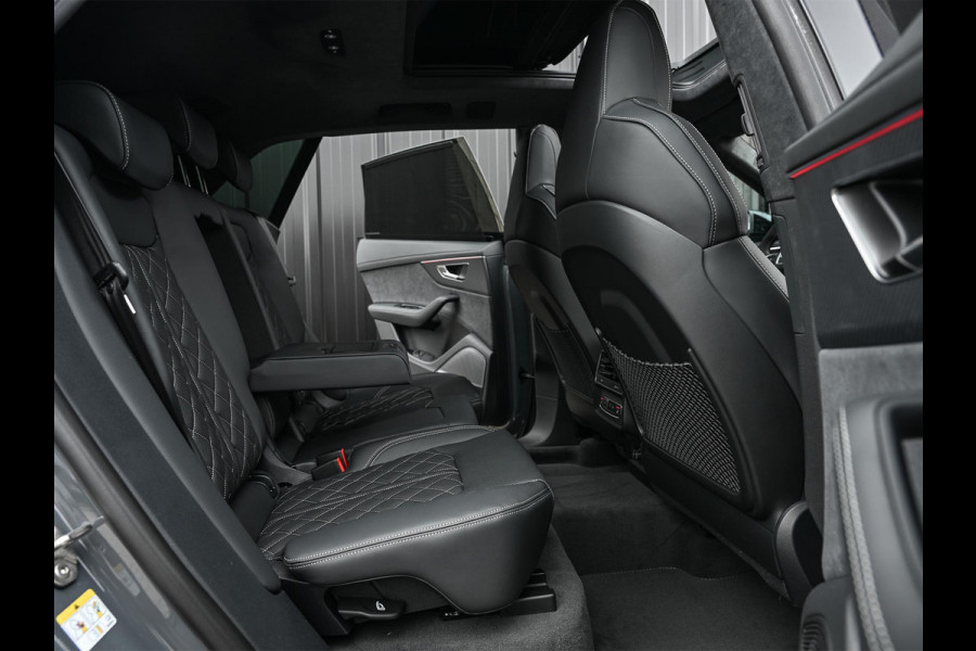 Audi Q8 60 TFSI e quattro Pro Line S Competition | B&O advanced | Audi exclusive | 5 jaar garantie | Panoramadak | massage stoelen | 4 wiel besturing | Alcantara hemel | Soft-close | Elektr. Trekhaak | Achteras besturing | Oled achterlichten