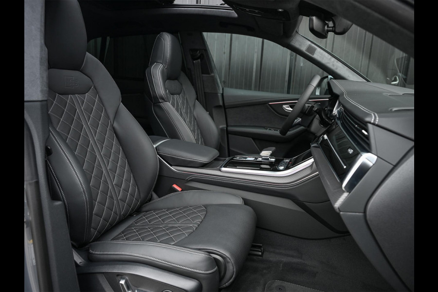 Audi Q8 60 TFSI e quattro Pro Line S Competition | B&O advanced | Audi exclusive | 5 jaar garantie | Panoramadak | massage stoelen | 4 wiel besturing | Alcantara hemel | Soft-close | Elektr. Trekhaak | Achteras besturing | Oled achterlichten