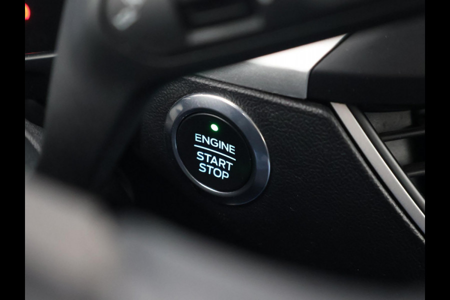 Ford FOCUS Wagon 1.5 ECOBLUE DIESEL + TREKHAAK | ADAPTIVE CRUISE | APPLE CARPLAY | STOELVERW. | CAMERA