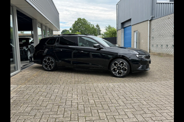 Opel Astra SPORTS TOURER 1.2 Turbo GS Automaat 131 Pk | Navi Carplay | Virtual display | 360 Camera | Cruise | Panoramadak | 18".