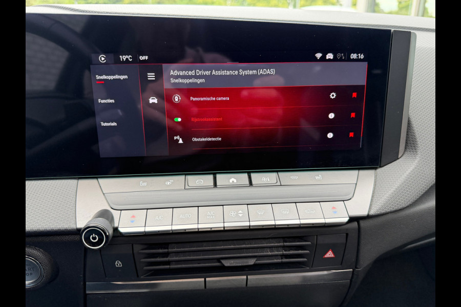 Opel Astra SPORTS TOURER 1.2 Turbo GS Automaat 131 Pk | Navi Carplay | Virtual display | 360 Camera | Cruise | Panoramadak | 18".