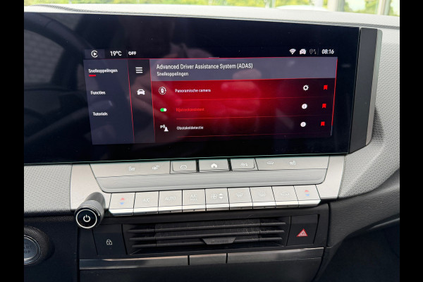 Opel Astra SPORTS TOURER 1.2 Turbo GS Automaat 131 Pk | Navi Carplay | Virtual display | 360 Camera | Cruise | Panoramadak | 18".