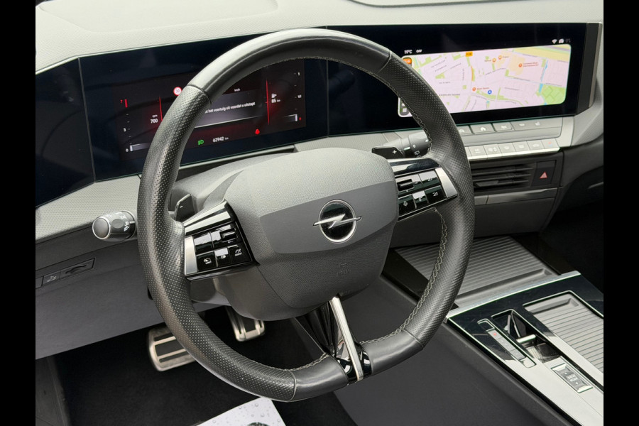 Opel Astra SPORTS TOURER 1.2 Turbo GS Automaat 131 Pk | Navi Carplay | Virtual display | 360 Camera | Cruise | Panoramadak | 18".