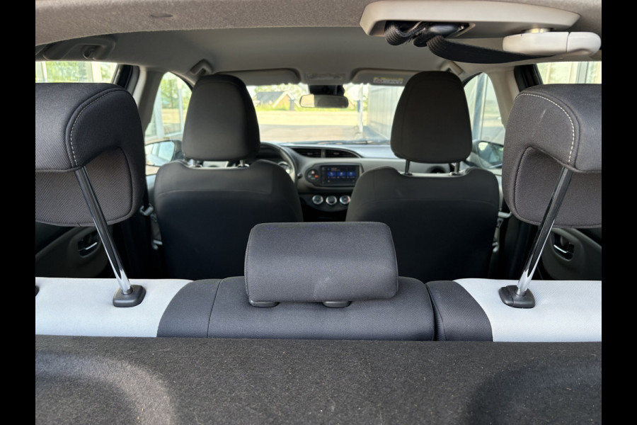 Toyota Yaris 1.0 VVT-i Connect 5-drs. CAMERA/CARPLAY/AIRCO/15INCH