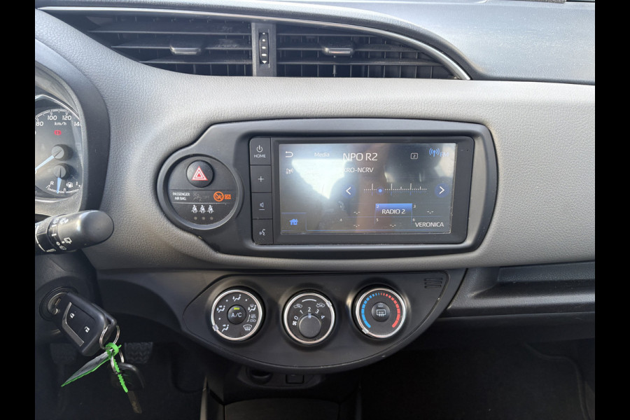 Toyota Yaris 1.0 VVT-i Connect 5-drs. CAMERA/CARPLAY/AIRCO/15INCH