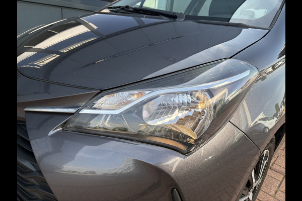 Toyota Yaris 1.0 VVT-i Connect 5-drs. CAMERA/CARPLAY/AIRCO/15INCH