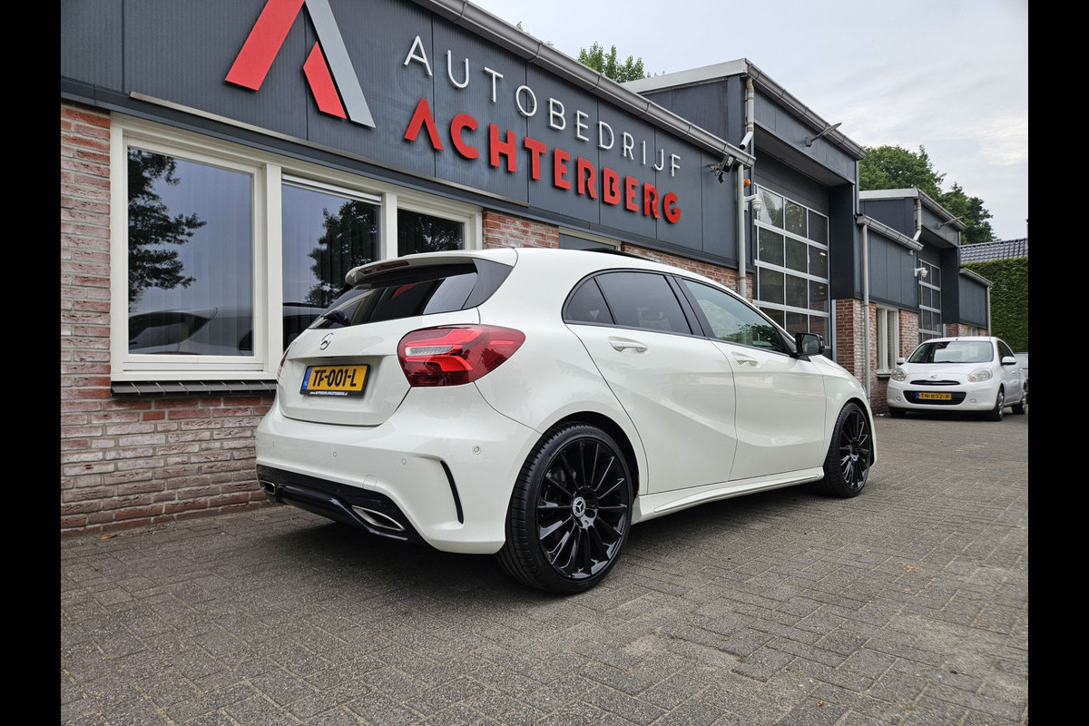 Mercedes-Benz A-Klasse 160 Sport Edition Panorama/Schuifdak! LED! 19INCH! NAP! Automaat! Mooie/Nette Auto!