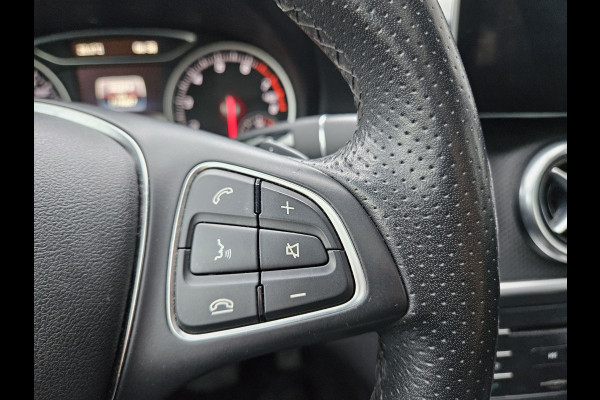 Mercedes-Benz A-Klasse 160 Sport Edition Panorama/Schuifdak! LED! 19INCH! NAP! Automaat! Mooie/Nette Auto!