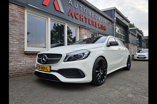Mercedes-Benz A-Klasse 160 Sport Edition Panorama/Schuifdak! LED! 19INCH! NAP! Automaat! Mooie/Nette Auto!