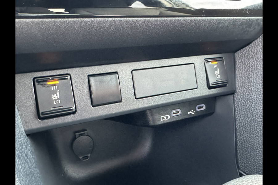 Toyota Yaris Cross 1.5 Hybrid 115 First Edition Camera Carplay Adaptive Cruise Stoel + Stuurverwarming