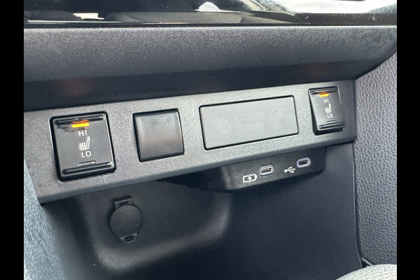 Toyota Yaris Cross 1.5 Hybrid 115 First Edition Camera Carplay Adaptive Cruise Stoel + Stuurverwarming