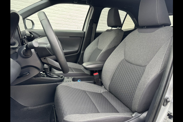 Toyota Yaris Cross 1.5 Hybrid 115 First Edition Camera Carplay Adaptive Cruise Stoel + Stuurverwarming