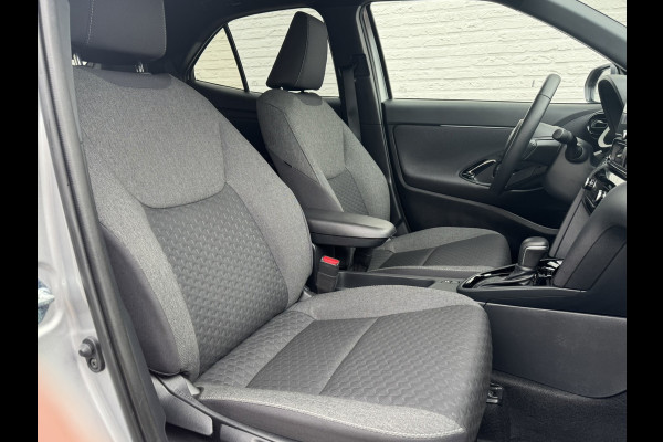 Toyota Yaris Cross 1.5 Hybrid 115 First Edition Camera Carplay Adaptive Cruise Stoel + Stuurverwarming
