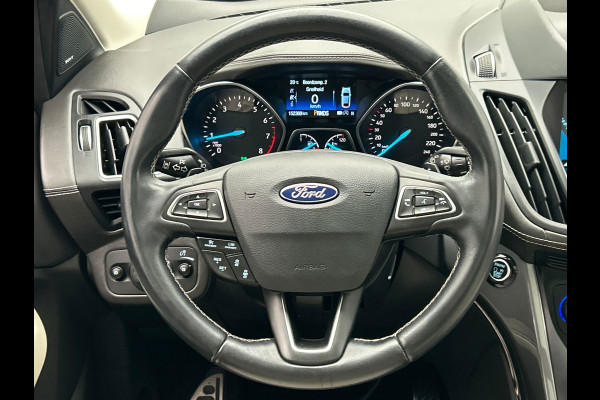 Ford Kuga 1.5 EcoBoost Vignale | Trekhaak | Leder | Panorama | Adaptive-cruise | Stoelverwarming |