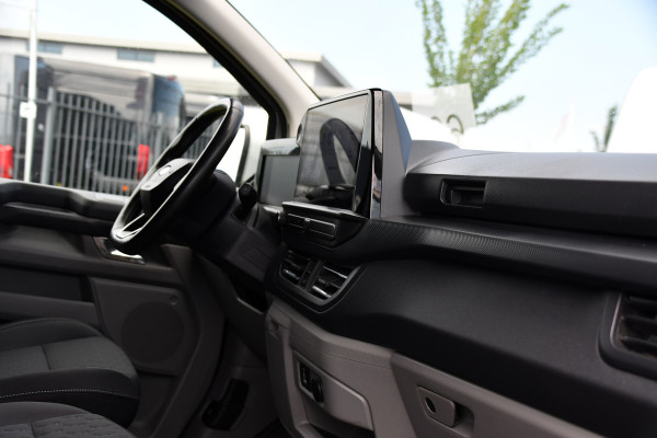 Ford Transit Custom 300 2.0 TDCI L2H1 Limited PB Edition Adaptieve Cruise, Camera, Carplay, 170pk, Automaat, LED, Trekhaak, Stoelverwarming, Sensoren, Uniek!