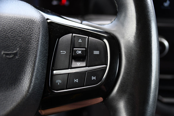 Ford Transit Custom 300 2.0 TDCI L2H1 Limited PB Edition Adaptieve Cruise, Camera, Carplay, 170pk, Automaat, LED, Trekhaak, Stoelverwarming, Sensoren, Uniek!