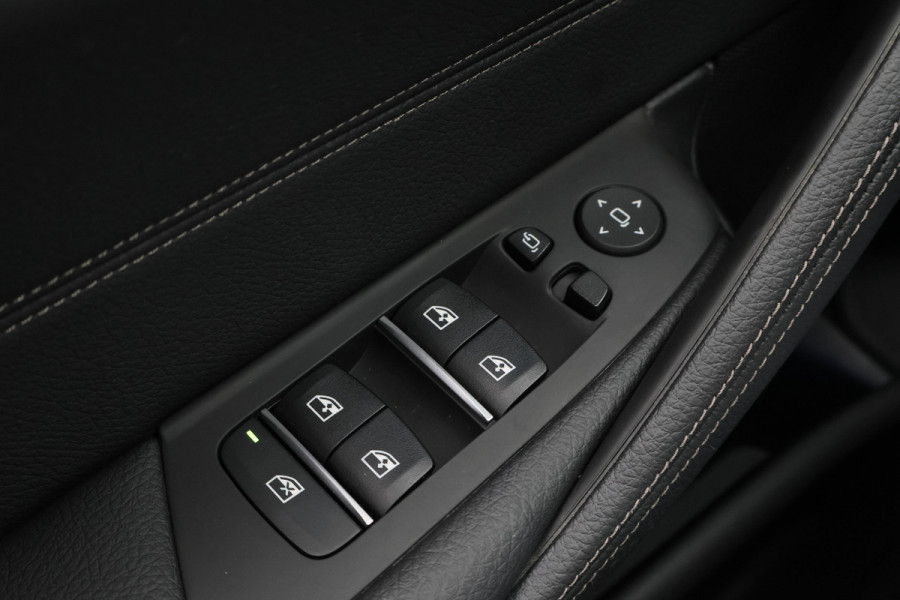 BMW 5 Serie Touring 530e Business Edition Plus M Sport Leer, Elektr. Stoelen, Camera, Apple Carplay, LED, PDC
