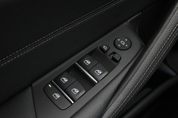 BMW 5 Serie Touring 530e Business Edition Plus M Sport Leer, Elektr. Stoelen, Camera, Apple Carplay, LED, PDC