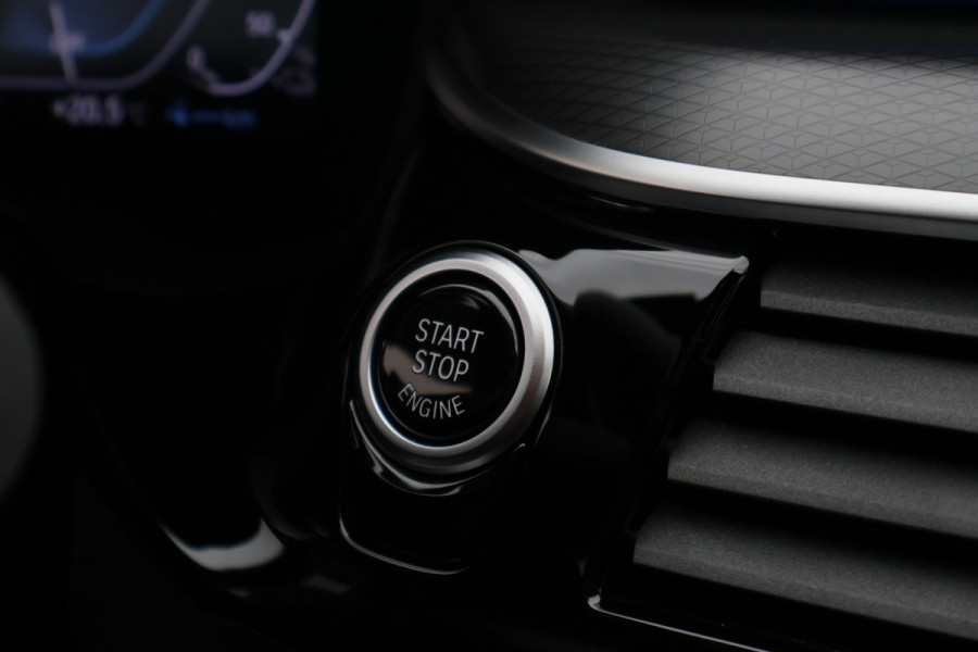 BMW 5 Serie Touring 530e Business Edition Plus M Sport Leer, Elektr. Stoelen, Camera, Apple Carplay, LED, PDC