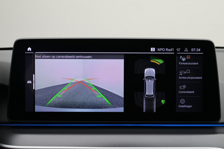 BMW 5 Serie Touring 530e Business Edition Plus M Sport Leer, Elektr. Stoelen, Camera, Apple Carplay, LED, PDC