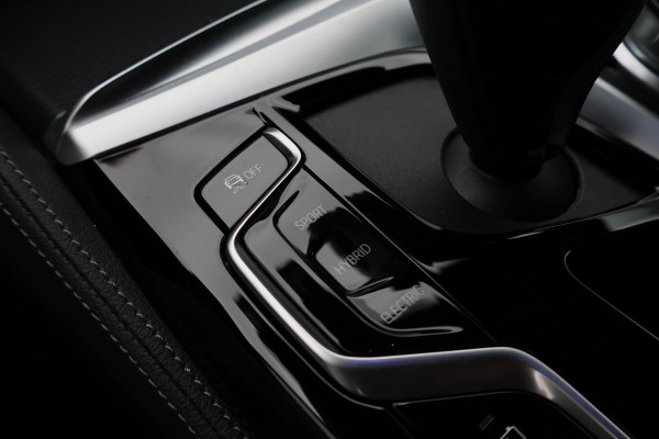 BMW 5 Serie Touring 530e Business Edition Plus M Sport Leer, Elektr. Stoelen, Camera, Apple Carplay, LED, PDC