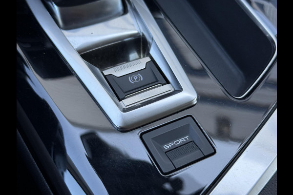 Peugeot 3008 1.2 PureTech Executive 1e Eigenaar|Navi|Camera|D-riem vv in 2025|Carplay|Clima|Cruise|Stoelverwarming|i-Cockpit|APK tot 03-2027
