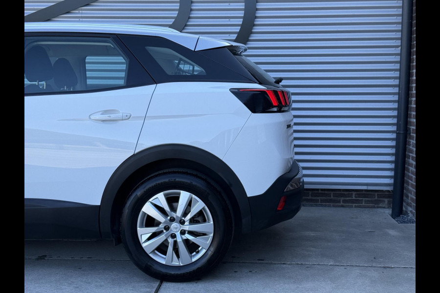 Peugeot 3008 1.2 PureTech Executive 1e Eigenaar|Navi|Camera|D-riem vv in 2025|Carplay|Clima|Cruise|Stoelverwarming|i-Cockpit|APK tot 03-2027