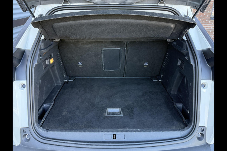 Peugeot 3008 1.2 PureTech Executive 1e Eigenaar|Navi|Camera|D-riem vv in 2025|Carplay|Clima|Cruise|Stoelverwarming|i-Cockpit|APK tot 03-2027