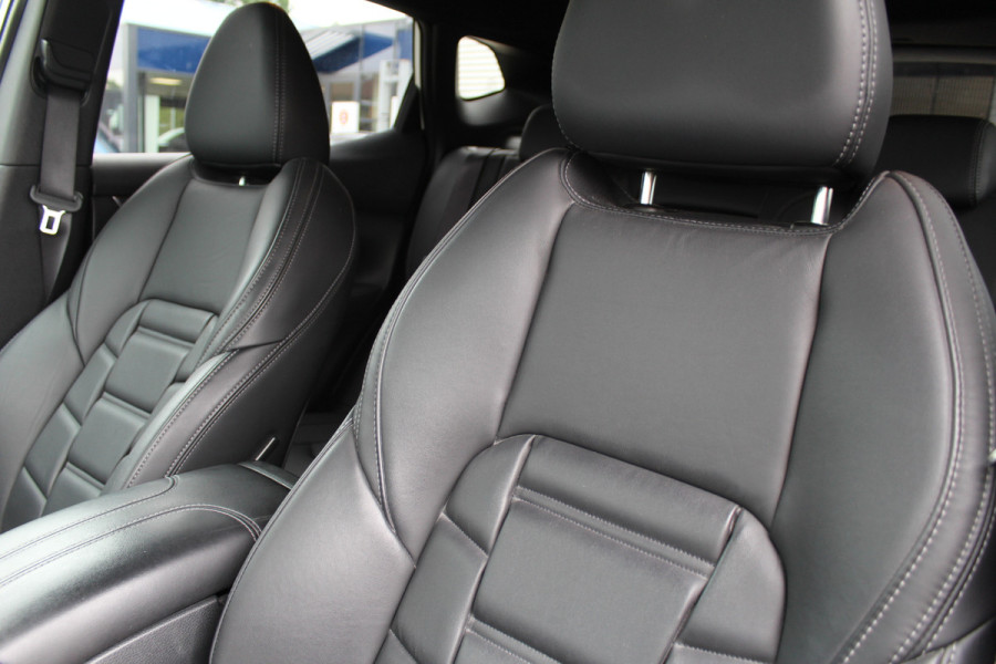 Nissan QASHQAI 1.3 DIG-T 160PK Tekna + | BOSE | Panoramadak | Trekhaak | Leder | BLIS