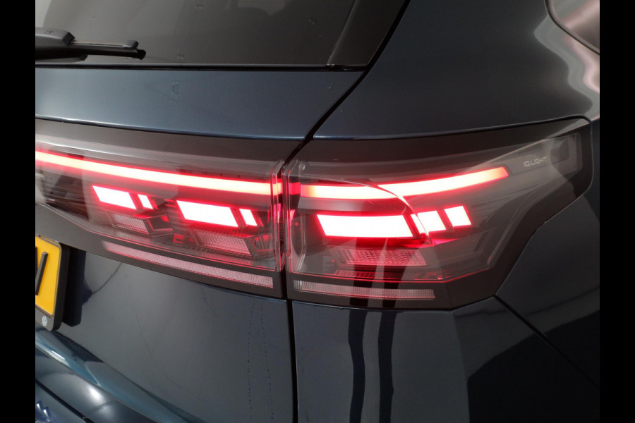 Volkswagen Tiguan 1.5 eTSI Life Edition 150 pk Automaat (DSG) | Verlengde garantie | Navigatie | Trekhaak (wegklapbaar) | Parkeersensoren (Park assist) | Achteruitrijcamera | Stoelverwarming |
