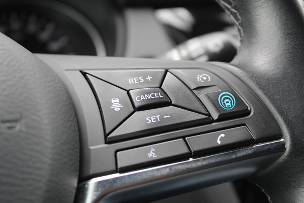 Nissan QASHQAI 1.3 DIG-T 160PK Tekna + | BOSE | Panoramadak | Trekhaak | Leder | BLIS