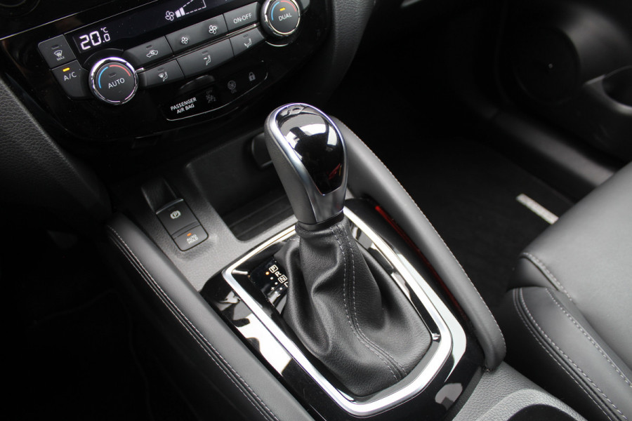 Nissan QASHQAI 1.3 DIG-T 160PK Tekna + | BOSE | Panoramadak | Trekhaak | Leder | BLIS