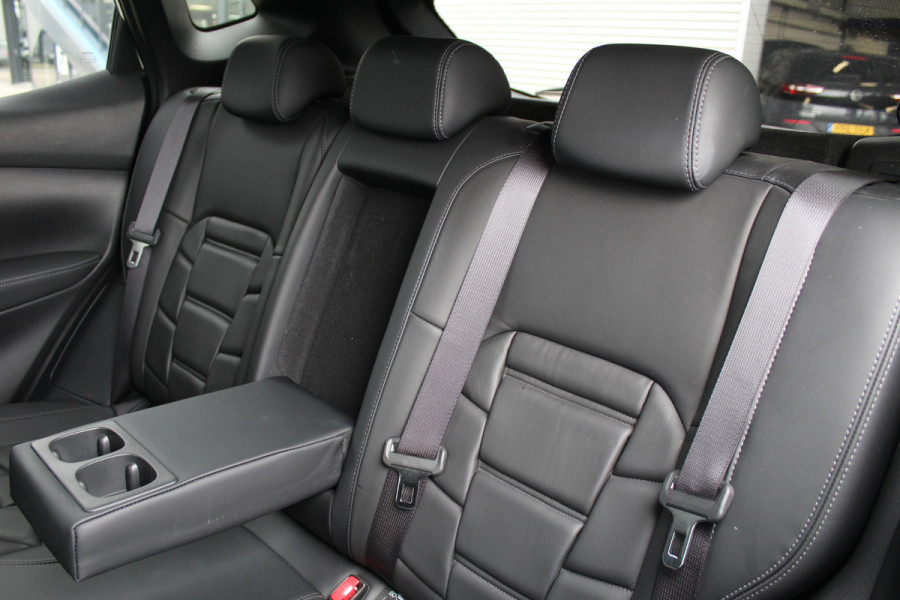 Nissan QASHQAI 1.3 DIG-T 160PK Tekna + | BOSE | Panoramadak | Trekhaak | Leder | BLIS