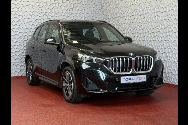 BMW X1 SDRIVE M-SPORT SHADOW LINE APPLE CARPLAY MATRIX LED ELEK.KLEP CRUISE LEER/ALCANTARA CAMERA M-SPORT INTERIEUR / EXTERIEUR ✅ Top Auto's. Al 30 Jaar uw Bmw Specialist in ,  BMW M / M Sport / PHEV / HEV / Hybrid / Mhev / 25e / 30e / xDrive25e // xDrive30e / sDrive18i / sDrive20i / sDrive23i ✅