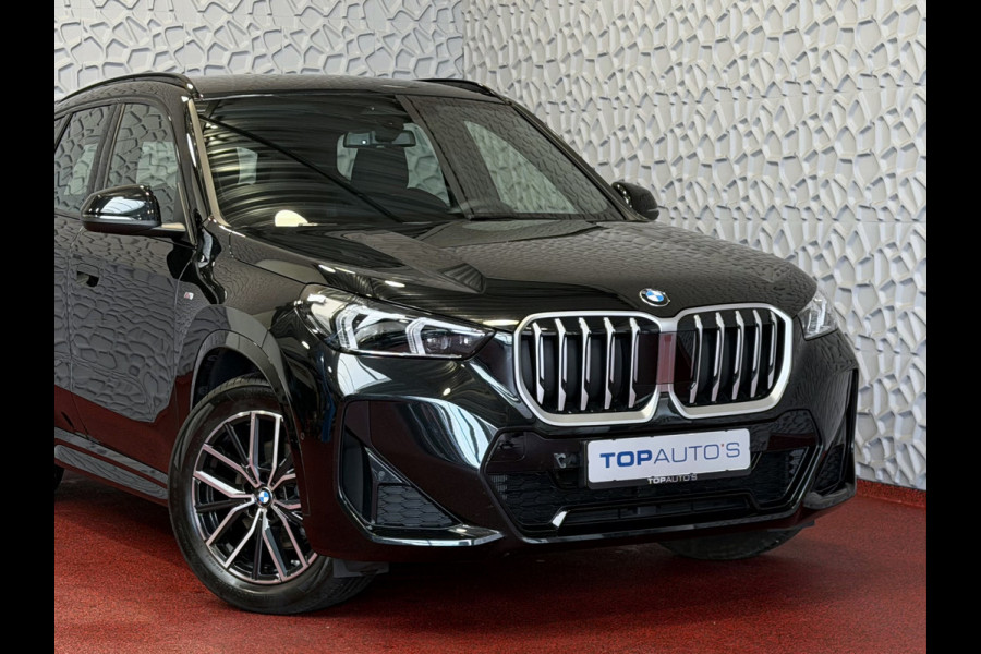 BMW X1 SDRIVE M-SPORT SHADOW LINE APPLE CARPLAY MATRIX LED ELEK.KLEP CRUISE LEER/ALCANTARA CAMERA M-SPORT INTERIEUR / EXTERIEUR ✅ Top Auto's. Al 30 Jaar uw Bmw Specialist in ,  BMW M / M Sport / PHEV / HEV / Hybrid / Mhev / 25e / 30e / xDrive25e // xDrive30e / sDrive18i / sDrive20i / sDrive23i ✅