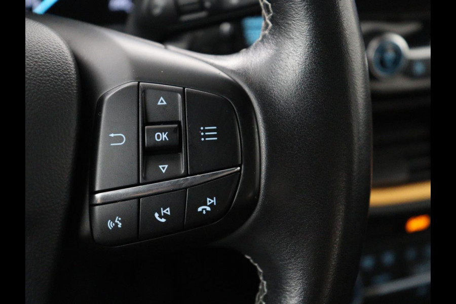 Ford Fiesta 1.0 EcoBoost Active First Edition | Panoramadak | Adaptive Cruise control | Parkeerhulp | Carplay | Climate control | Keyless | Lane assist | Navigatie