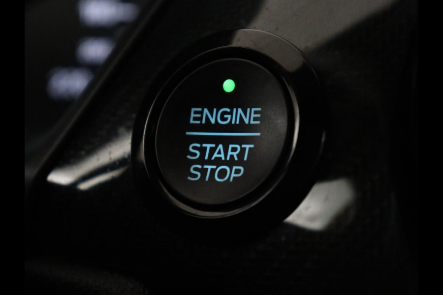 Ford Fiesta 1.0 EcoBoost Active First Edition | Panoramadak | Adaptive Cruise control | Parkeerhulp | Carplay | Climate control | Keyless | Lane assist | Navigatie