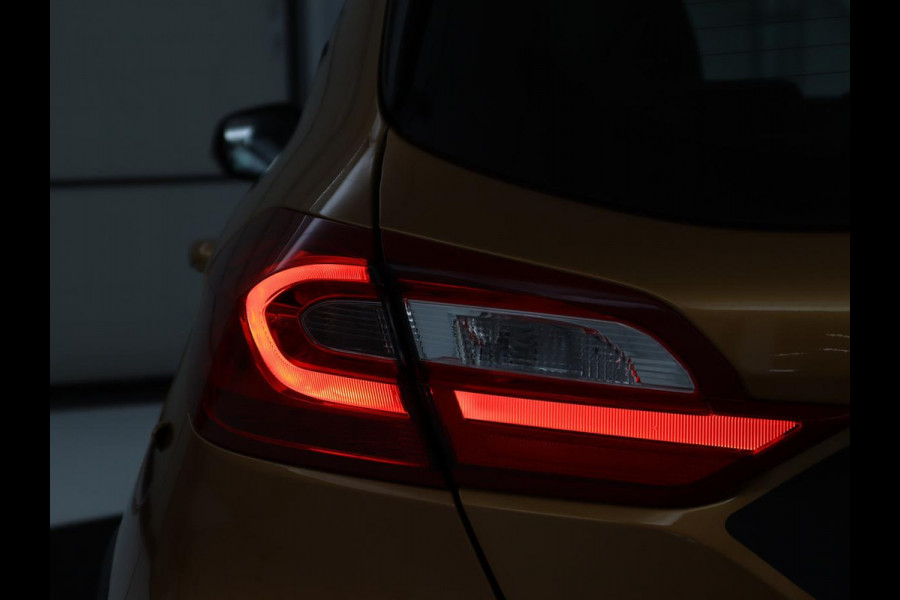 Ford Fiesta 1.0 EcoBoost Active First Edition | Panoramadak | Adaptive Cruise control | Parkeerhulp | Carplay | Climate control | Keyless | Lane assist | Navigatie