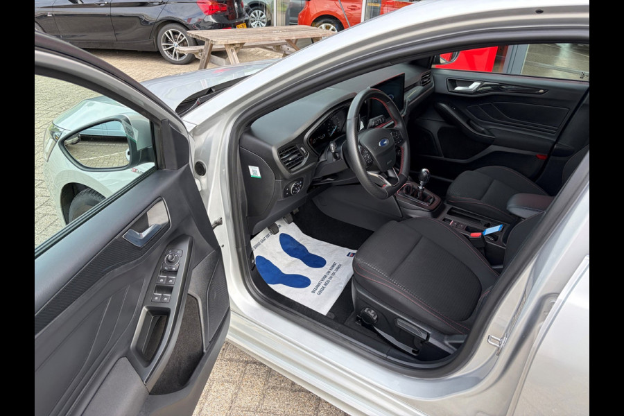 Ford FOCUS Wagon 1.0 EcoBoost Hybrid ST Line