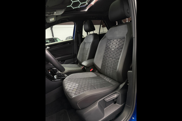 Volkswagen T-Roc 1.5 TSI 3x R-Line Panorama CarPlay