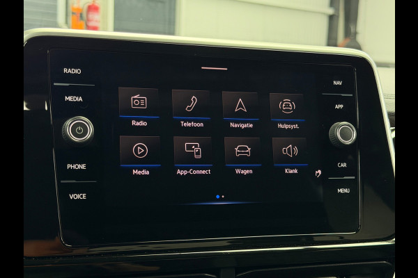Volkswagen T-Roc 1.5 TSI 3x R-Line Panorama CarPlay