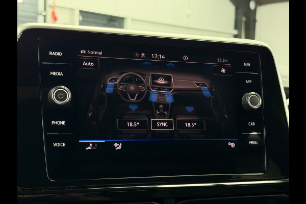 Volkswagen T-Roc 1.5 TSI 3x R-Line Panorama CarPlay