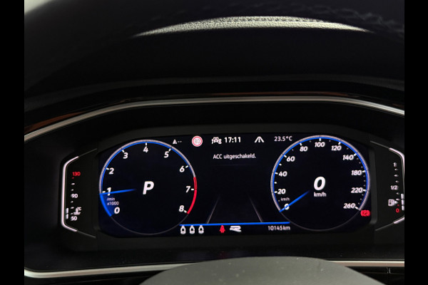 Volkswagen T-Roc 1.5 TSI 3x R-Line Panorama CarPlay