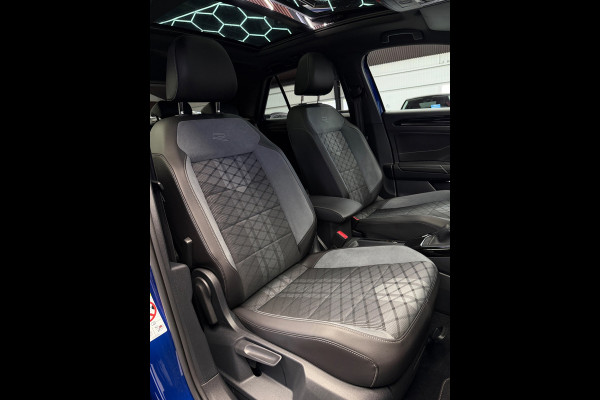 Volkswagen T-Roc 1.5 TSI 3x R-Line Panorama CarPlay