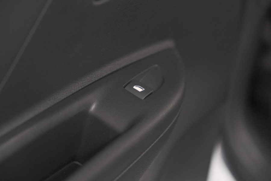 Opel Mokka Turbo 130 AT8 Ultimate | Camera | Adaptieve Cruise Control | Alcantara Bekleding | Apple Carplay