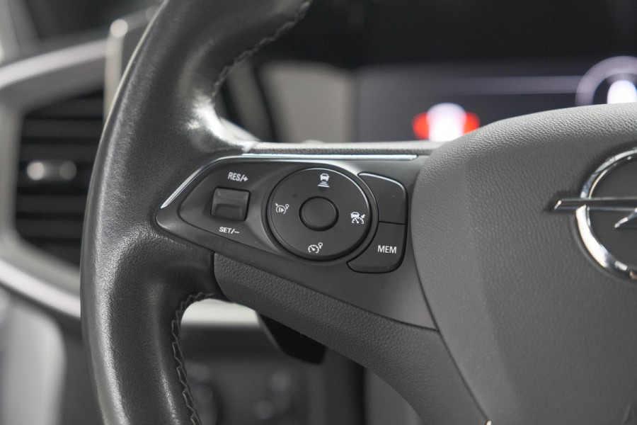 Opel Mokka Turbo 130 AT8 Ultimate | Camera | Adaptieve Cruise Control | Alcantara Bekleding | Apple Carplay