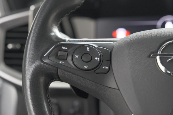 Opel Mokka Turbo 130 AT8 Ultimate | Camera | Adaptieve Cruise Control | Alcantara Bekleding | Apple Carplay